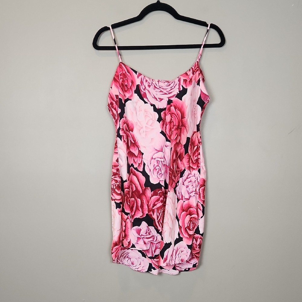 Victoria's‎ Secret Vintage Gold Label 100% Silk Floral Nightie Medium